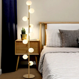 Gulvlampe i nordisk glas