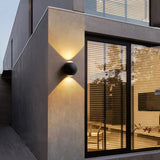 Sfærisk væglampe i aluminium