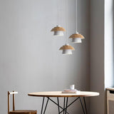 Pendellampe i sten og træ