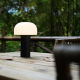 Champignon-bordlampe i europæisk design