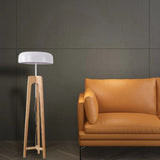 Gulvlampe i norsk stil